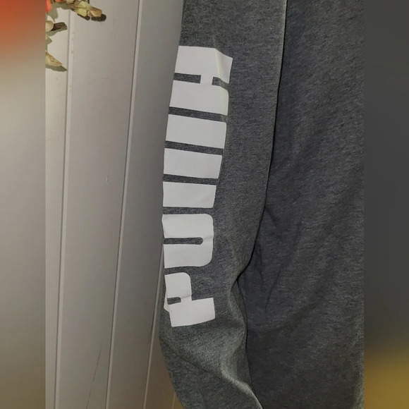 Puma shirt - Picture 2 of 4
